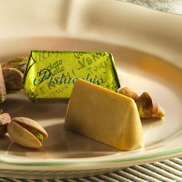 
                
                  Chocolat
                
                  À
                
                  La
                
                  Pistache
                
              